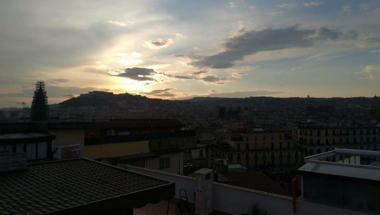 Sonevi Rooms Napoli Eksteriør billede