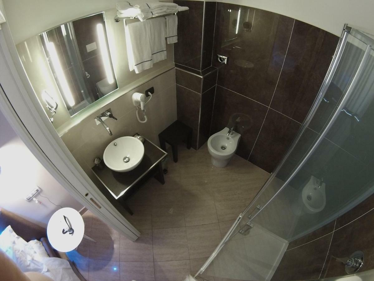 Sonevi Rooms Napoli Eksteriør billede