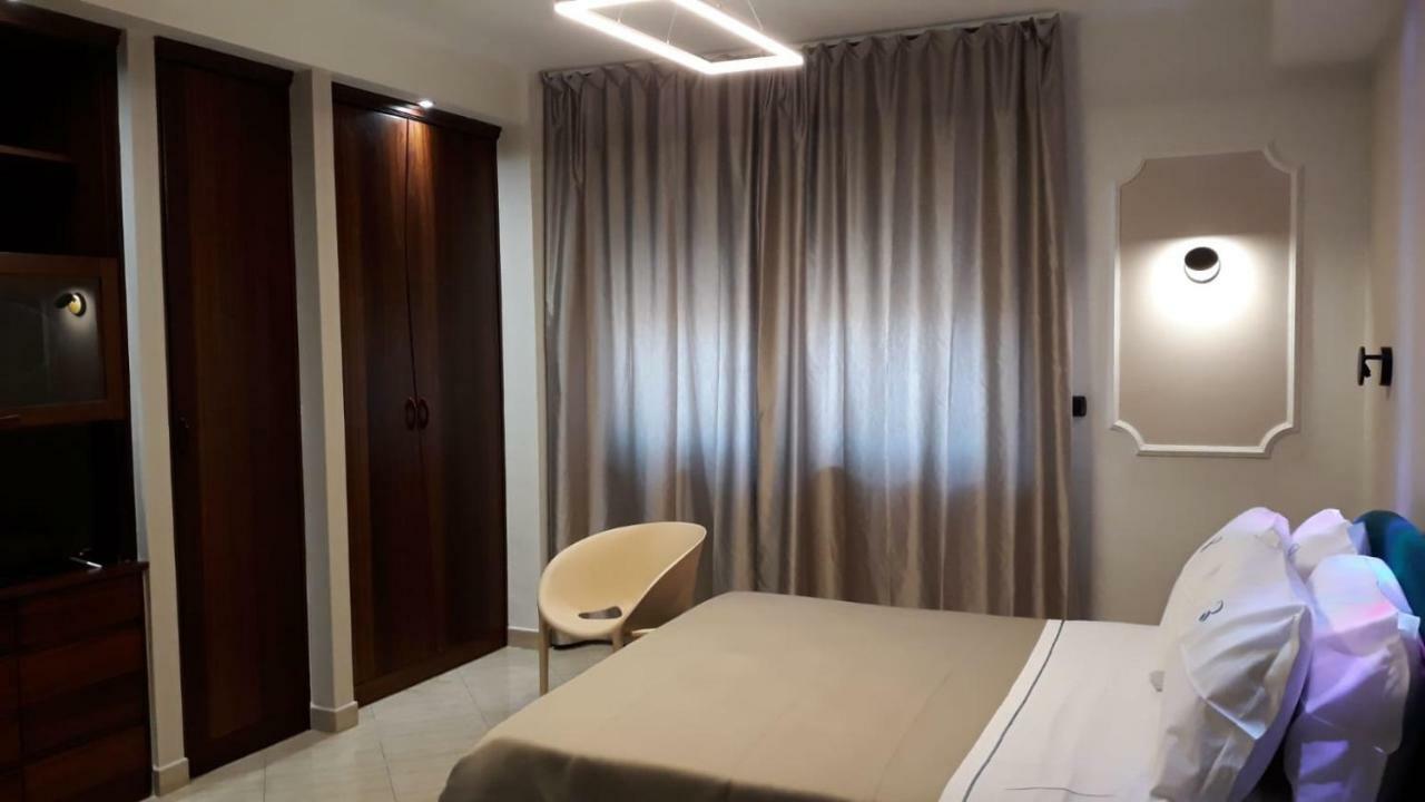 Sonevi Rooms Napoli Eksteriør billede