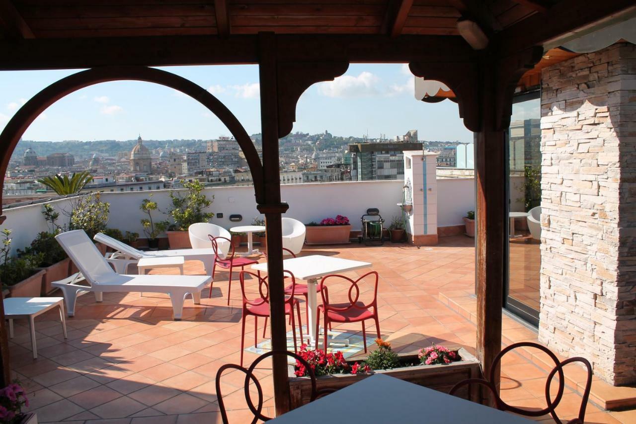 Sonevi Rooms Napoli Eksteriør billede
