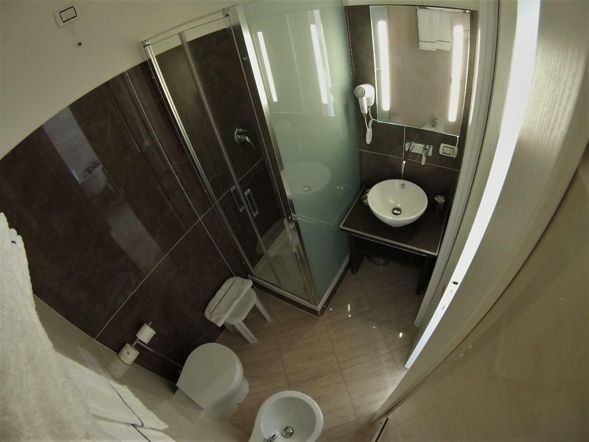 Sonevi Rooms Napoli Eksteriør billede