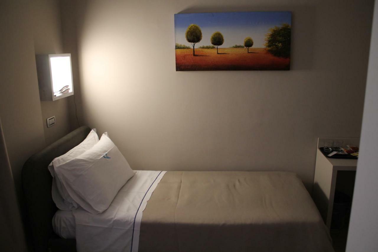 Sonevi Rooms Napoli Eksteriør billede