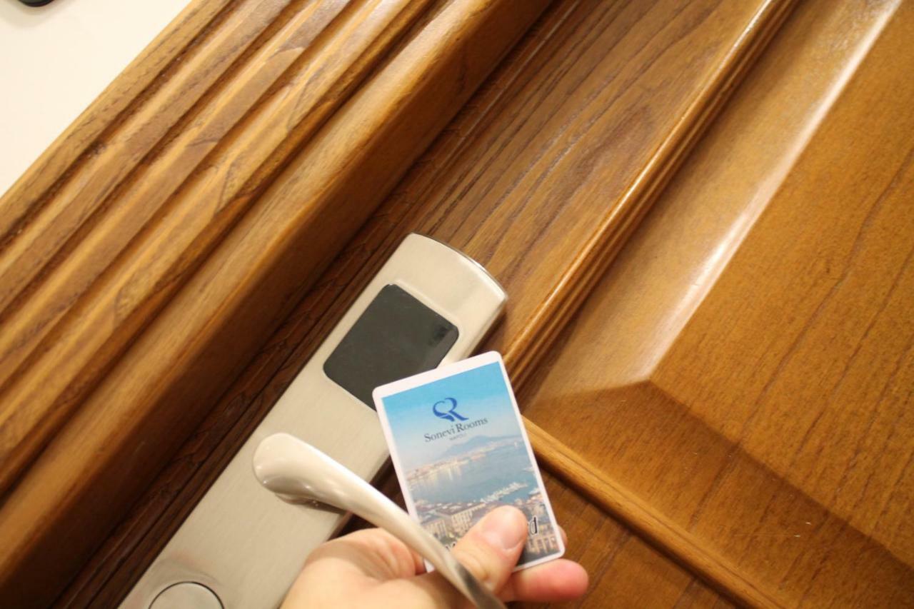 Sonevi Rooms Napoli Eksteriør billede