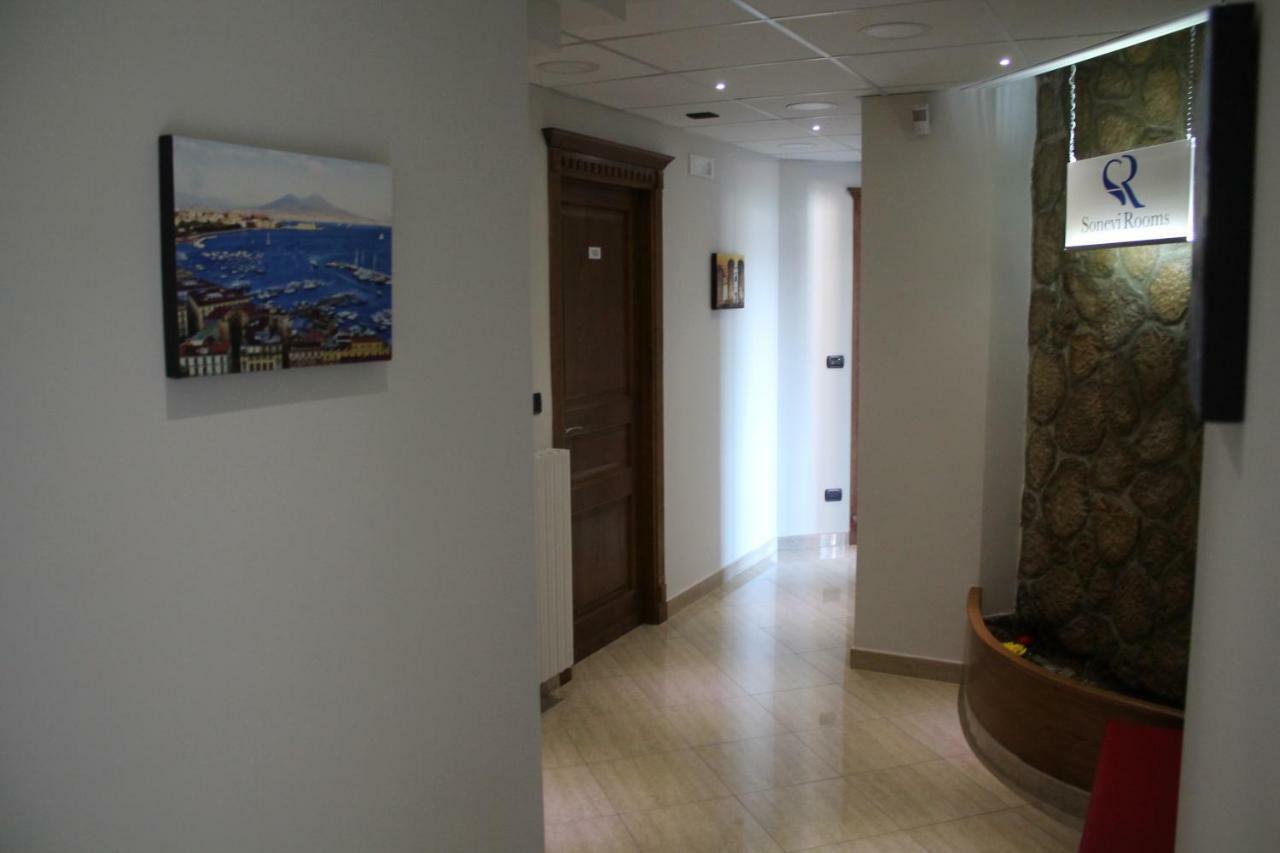 Sonevi Rooms Napoli Eksteriør billede